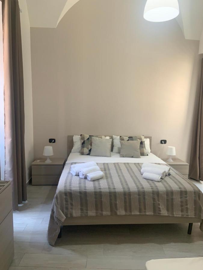Vittorio Emanuele House Apartment Catania Exterior photo